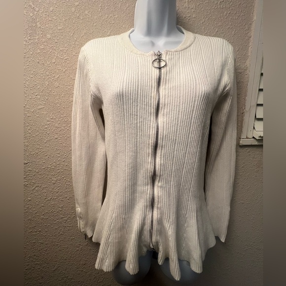 VENUS Sweaters - VENUS Ribbed Zip-Front Top / Peplum Sweater
